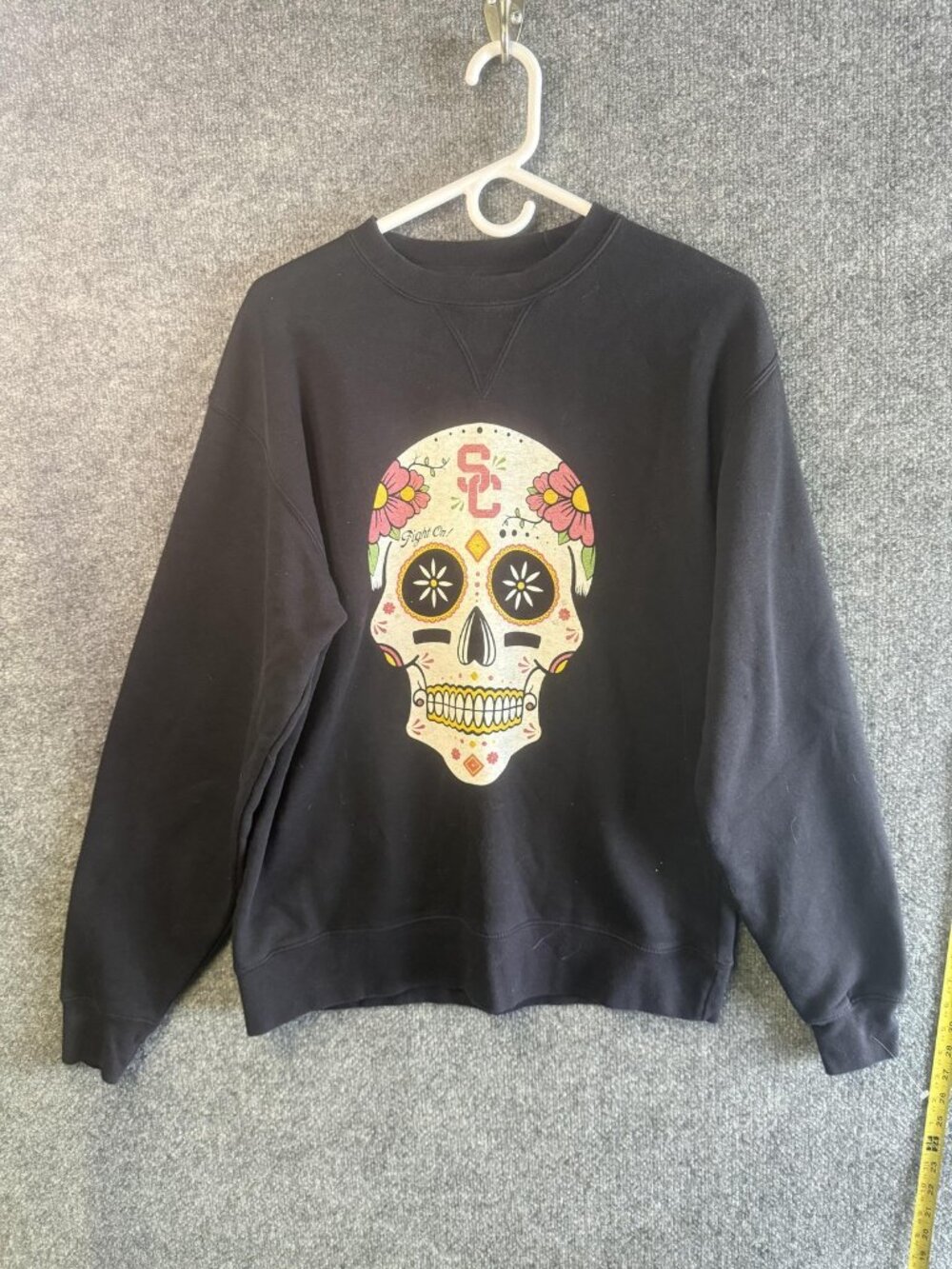 USC Trojans Sweatshirt Crewneck Mens Medium Black NCAA Football Bigcotton Skull